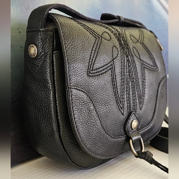 FRYE Black Pebble Saddle Crossbody Bag NWT - Picture 4 of 16